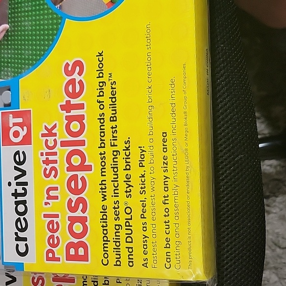 Creative QT Peel'n Stick Baseplates, set of 4 NEW - Picture 6 of 6